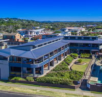 Lennox Holiday Apartments - Brisbane Tourism