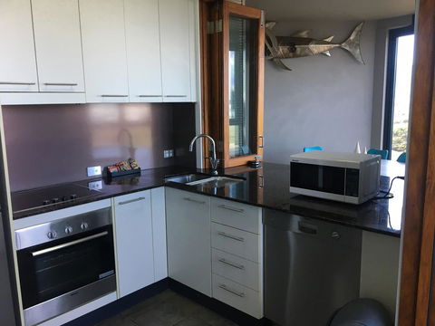 Lennox Holiday Apartments - Tourism Brisbane 12