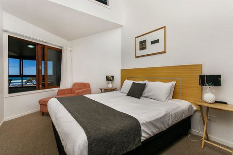 Lennox Holiday Apartments - Tourism Brisbane 27