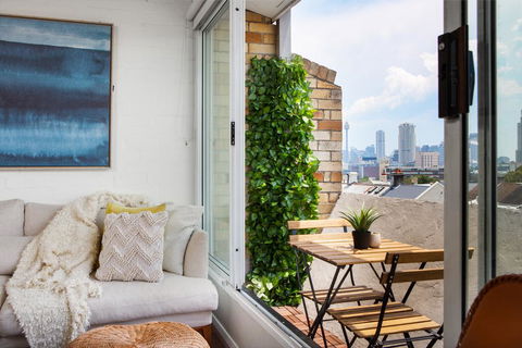 Boutique Apartment With Fantastic Harbour Views - Tourism Brisbane 2