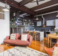 Boutique Stays - Loft on Rose - Tourism Brisbane