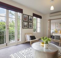 Boutique Stays - Wellington Mews Apartment in East Melbourne - Brisbane Tourism