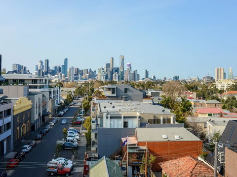 Boutique Stays - Zinc 501, Port Melbourne - Tourism Brisbane 1