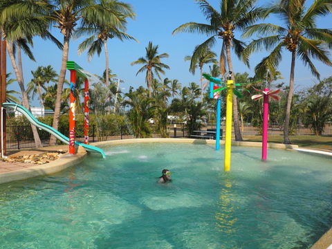 Bowen Holiday Park - Tourism Brisbane 0