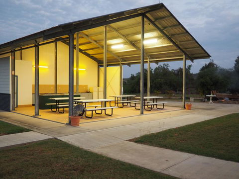 Bowen Holiday Park - Tourism Brisbane 3