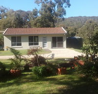 Brahminy Retreat - Brisbane Tourism
