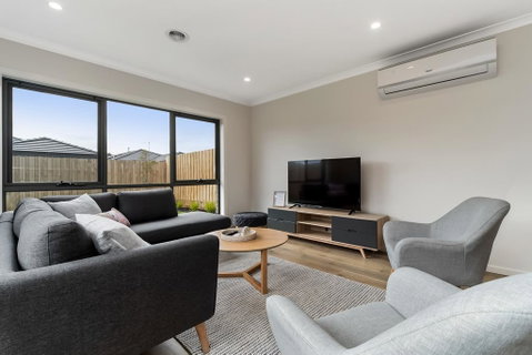 Brand New And Beautiful - Rosebud Holiday Home - Brisbane Tourism 2