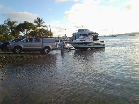 Breakers At Agnes - Tourism Brisbane 2