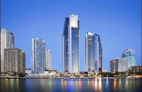 Breathtaking Views 4BD HIGH FLOOR Lux Apartment - Tourism Brisbane 0