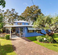 Bribie Beach House Waterfront directly across the road - Solander Esp Banksia Beach - Tourism Brisbane