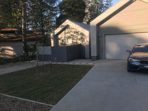 Bridal Falls Cottage - Tourism Brisbane 0