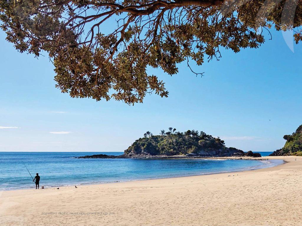 Seal Rocks NSW Tourism Brisbane