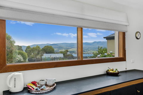Brightwater Bed And Breakfast - Tourism Brisbane 3