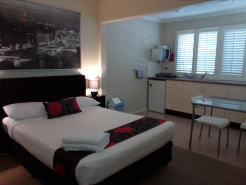 Brisbane Street Studios - Tourism Brisbane 1
