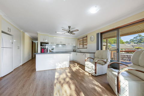 Buckland St 29 Mollymook - Tourism Brisbane 1