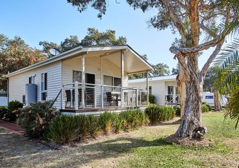 Budgewoi Holiday Park - Brisbane Tourism 0