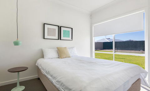 Bungala Coastal Retreat - Tourism Brisbane 1