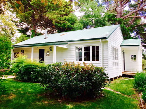 Cairnie Country Cottage - Tourism Brisbane 0