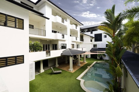 Cairns City Apartments - Tourism Brisbane 0