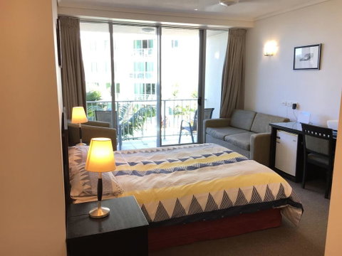 Cairns Esplanade 2 Bed 2 Bath Resort Hotel - Tourism Brisbane 2