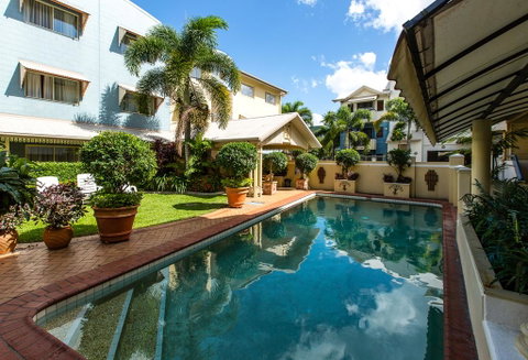 Cairns Queens Court - Tourism Brisbane 1