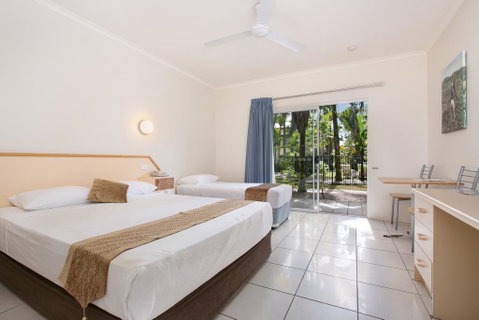 Cairns Rainbow Resort - Tourism Brisbane 2