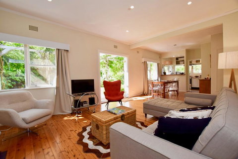 Calamandah House Of Blackheath - Tourism Brisbane 2