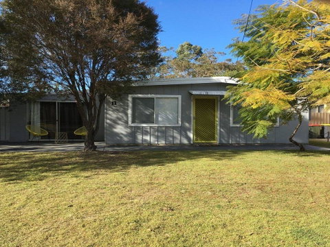 Callala Sun - Modern And Functional - Brisbane Tourism 0