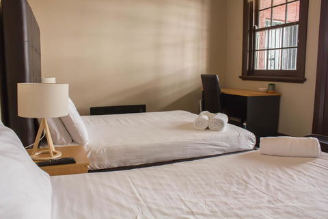 Campsie Hotel - Brisbane Tourism 1