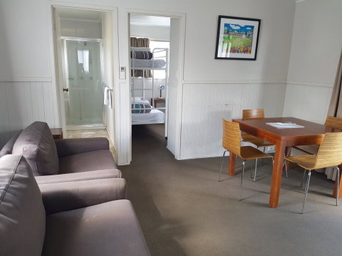 Canberra Carotel Motel - Brisbane Tourism 3