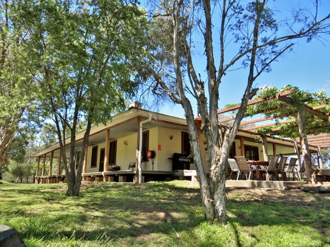 Capertee National Park Cottages - Tourism Brisbane 2