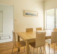 Carroll Ave 76 - Tourism Brisbane