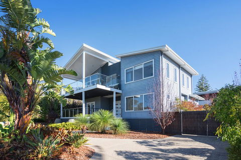 CASA AZZURRA - Brisbane 4u 1