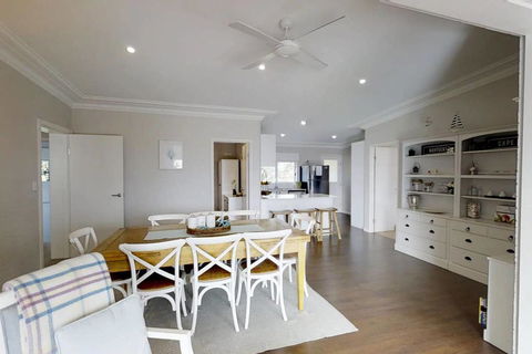 Casa Sorella - Beachfront Family Home - Tourism Brisbane 2