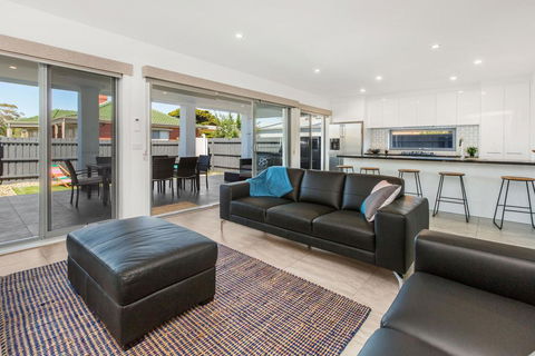 CASABLANCA - DROMANA - Tourism Brisbane 2
