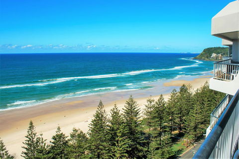 Cashelmara Beachfront Apartments - Tourism Brisbane 3