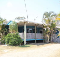 CASTAWAY BEACH HOUSE - Brisbane Tourism