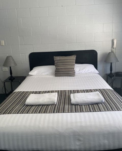 Castlereagh Lodge Motel - Tourism Brisbane 3