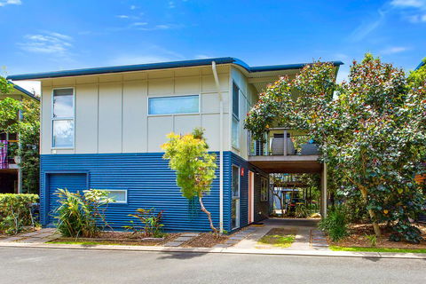 CASUARINA BEACH SHACKS 10 - Brisbane 4u 1