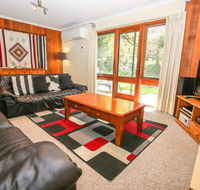 Cedar Holiday Units - Apartment 1 - Brisbane Tourism