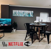 Central City Convenience - Free Parking  WiFi - Tourism Brisbane