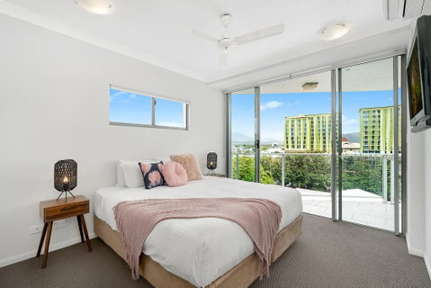 Centrepoint Apartments - Tourism Brisbane 1