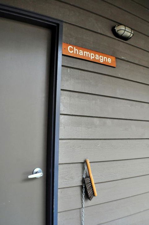 Champagne - Brisbane Tourism 3