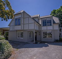 Chapel Island Retreat - Tourism Brisbane