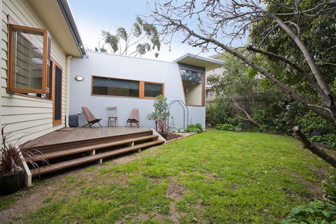 Charles Central Oasis 8 - Tourism Brisbane 2