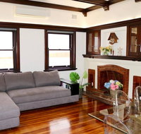 Charming  Cosy Home With City Views - Brisbane Tourism