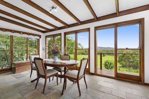 CHRISTOPHERS COTTAGE - Tourism Brisbane 2