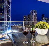 Circle on Cavil Holidays Gold Coast - Tourism Brisbane