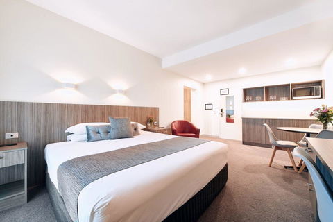 Club Laverton - Tourism Brisbane 1