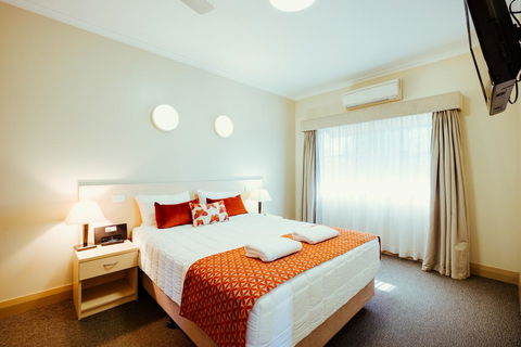 Club Motor Inn - Tourism Brisbane 0
